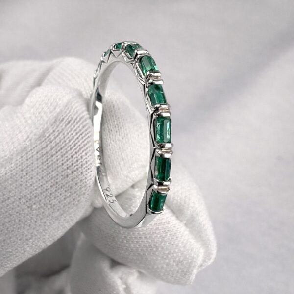Anillo Arco de Esmeralda