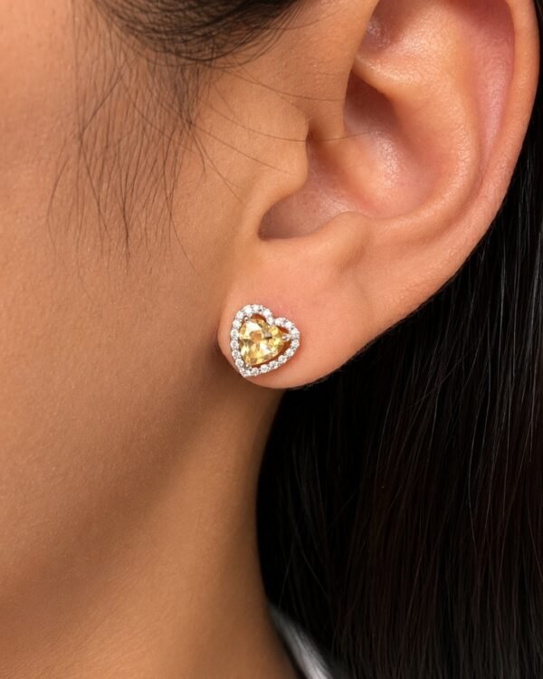 Aretes Corazón Dorado