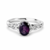 Anillo Granate Ovalado