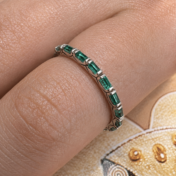 Anillo Arco de Esmeralda