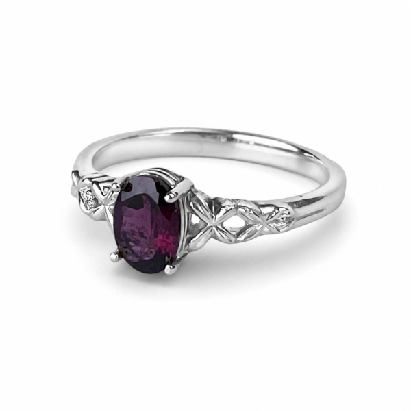 Imagen 101889 Anillo Granate Ovalado
