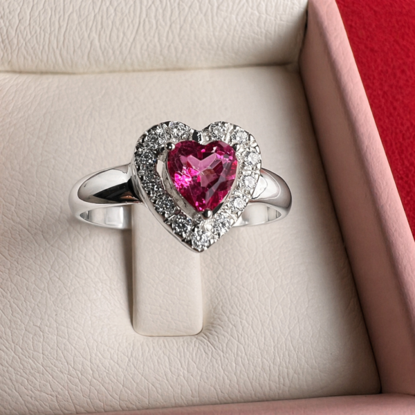 Imagen 10894 Anillo Corazón Fucsia